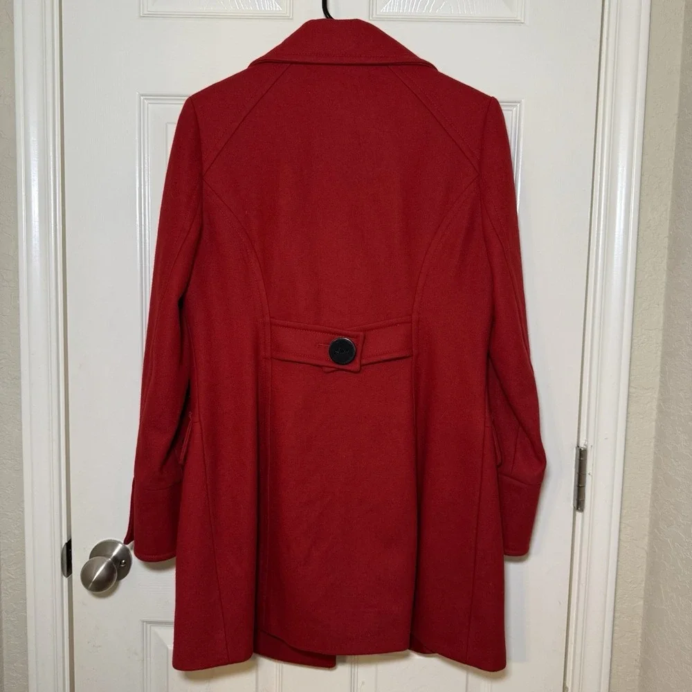 Guess red wool